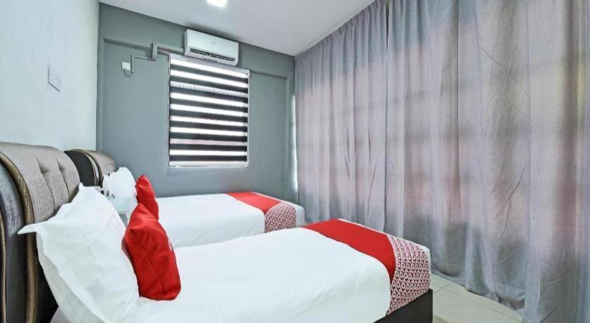 Oyo 90594 Hotel Casalink Paka Экстерьер фото